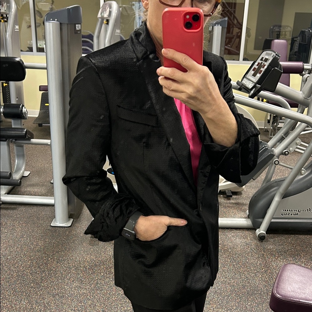 Equipment sz 6 Classic Black Italian wool textured blazer